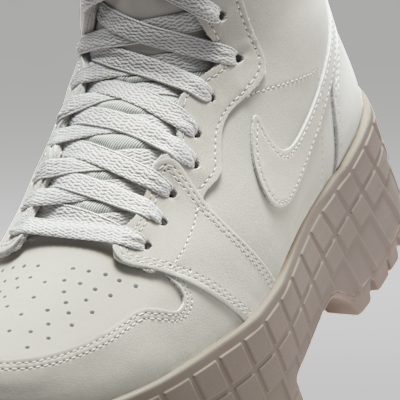 Air Jordan 1 Brooklyn Women's Boots. Nike JP